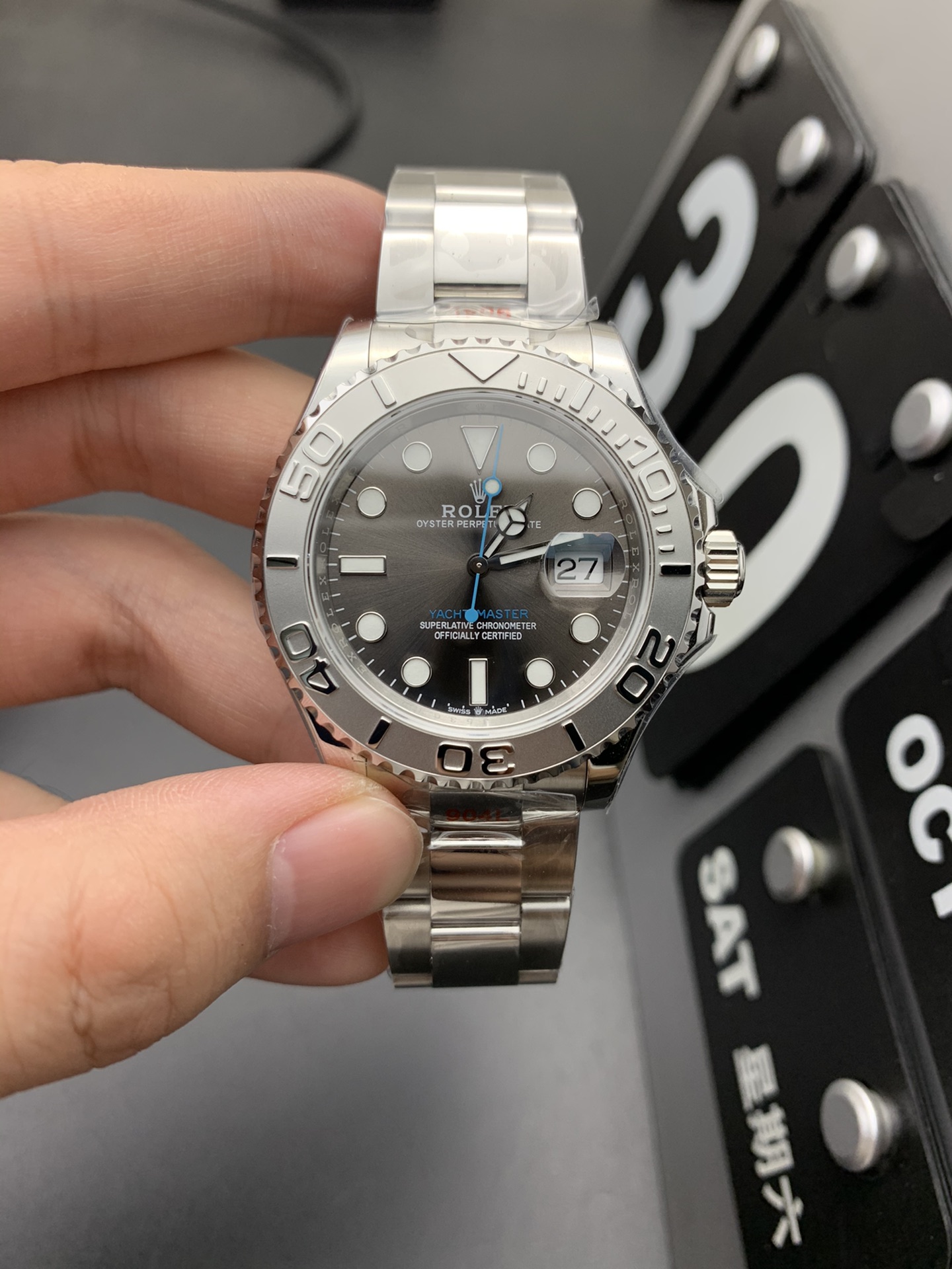 超A仿劳力士游艇名仕型灰盘精钢腕表