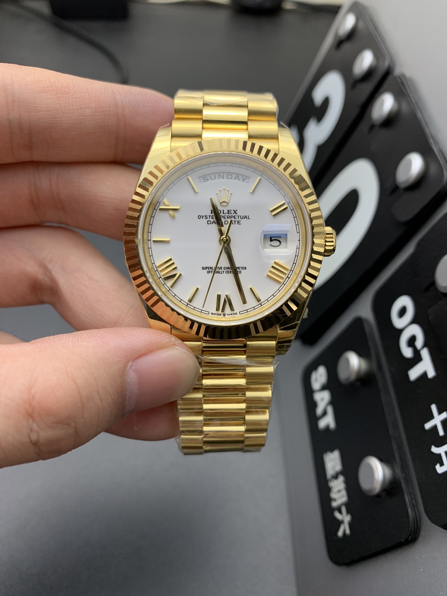 复刻劳力士星期日历型全金白盘罗马刻度机械腕表