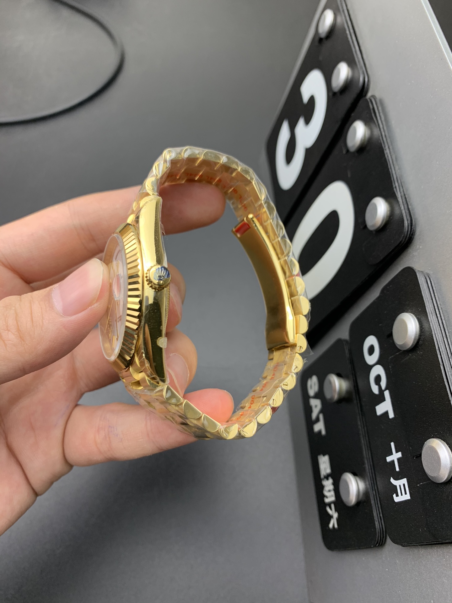 复刻劳力士星期日历型全金白盘罗马刻度机械腕表 复刻劳力士星期日历型全金白盘罗马刻度机械腕表