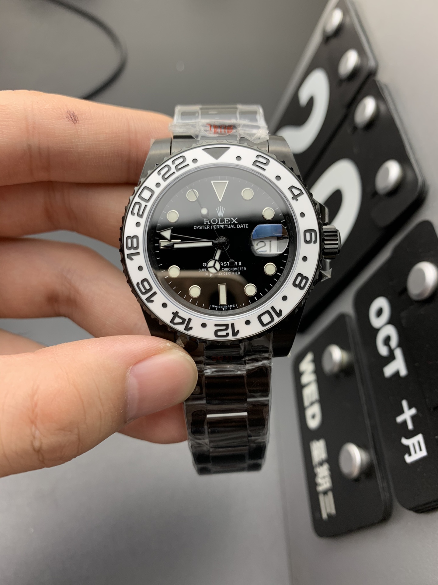 劳力士GMT-MASTER II 全黑陶瓷复刻腕表