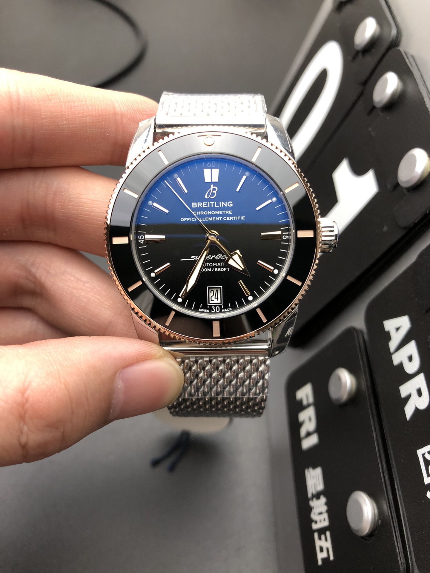 百年灵超级海洋文化间金自动机械腕表（超A仿品）