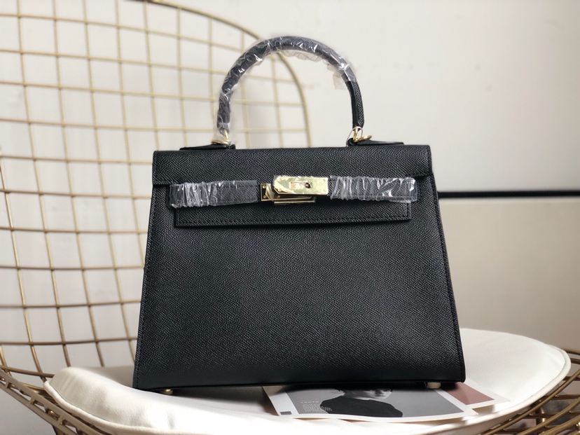 黑色EPSOM掌纹皮凯莉款手提斜挎女包（超A仿品箱包）